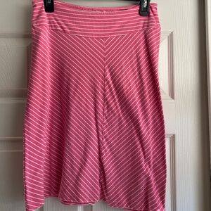 Columbia sportswear pink and white skirt medium